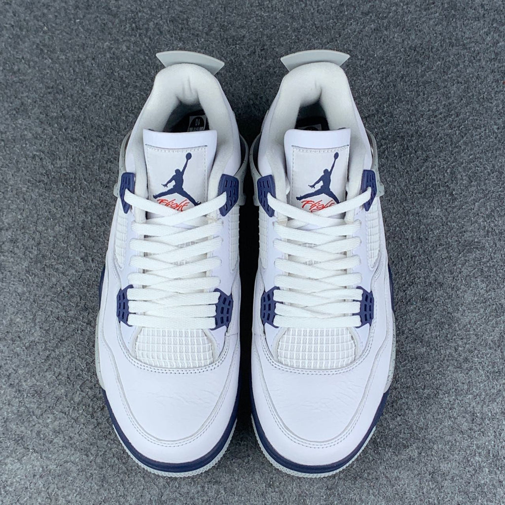 Air Jordan 4 Retro 'Midnight Navy' – Classic OG Colorway Sneakers