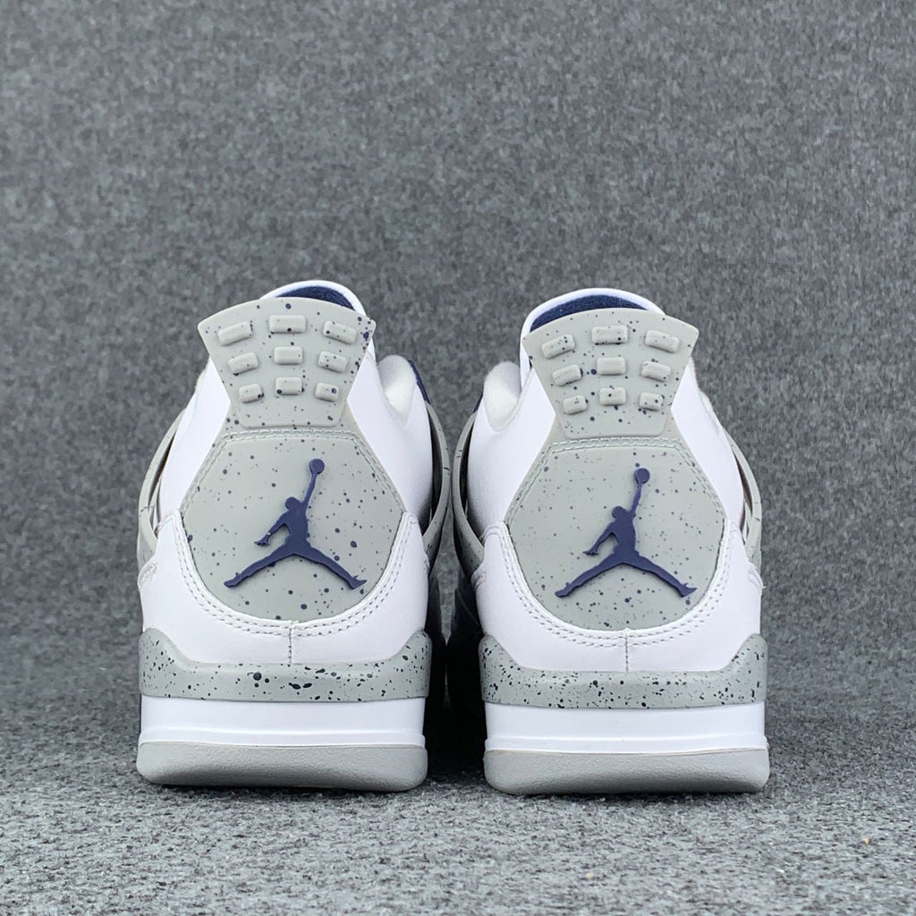 Air Jordan 4 Retro 'Midnight Navy' – Classic OG Colorway Sneakers