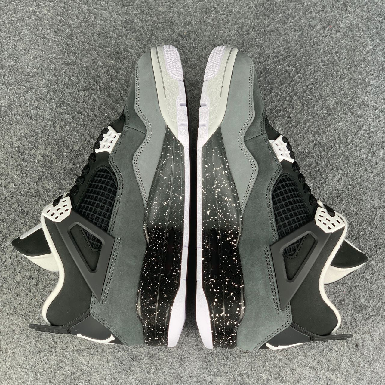 Air Jordan 4 Retro 'Fear' 2024 Sneakers